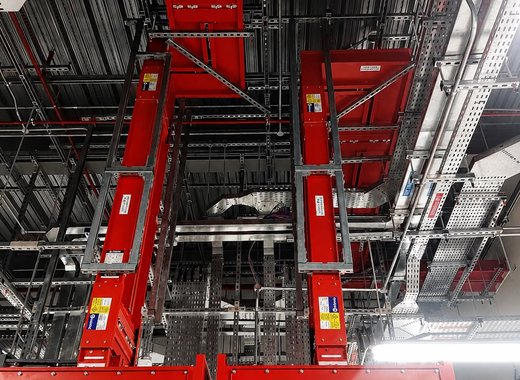 Busbar installation at data centre, Yas Island